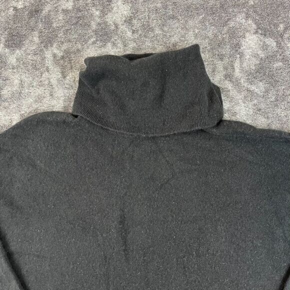 Garnet Hill Oversized 100% Cashmere Turtleneck Sweater Front Pocket Women's M - Picture 2 of 11